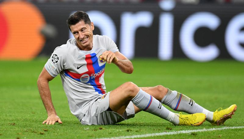 Robert Lewandowski Dicoret dari Skuad Barcelona Lawan Viktoria Plzen, Ada Apa?