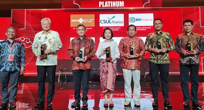 MNC Leasing Terima Penghargaan Platinum Finance Company dari SANY  Indonesia