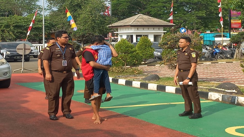 Haru, Pencuri HP di Karawang Nangis seusai Dapat Restorative Justice