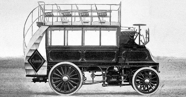 Berawal dari Gerbong Kereta Kuda, Ini Bus Pertama di Dunia Bertenaga Mesin