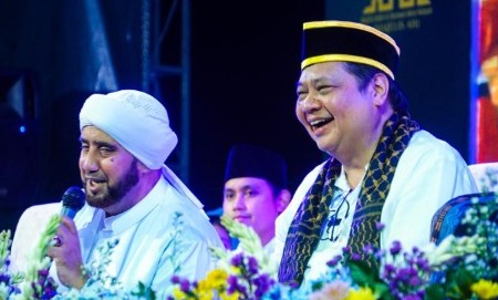 Menko Airlangga Ajak Masyarakat Hormati dan Rawat Kelestarian Tradisi Budaya Leluhur