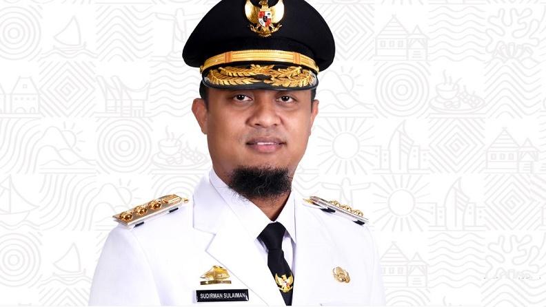 Daftar Gubernur Sulawesi Selatan dari Masa ke Masa, dari Andi Achmad sampai Andi Sudirman