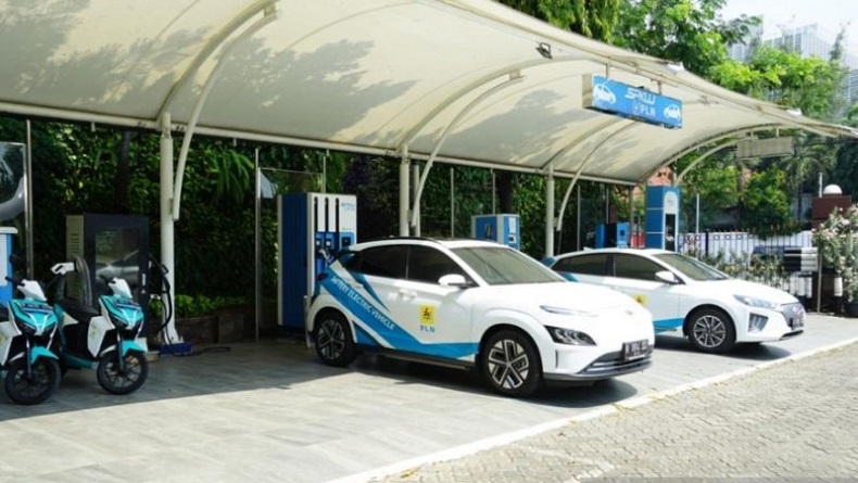 Dishub DKI Bakal Bangun Stasiun Pengisian Kendaraan Listrik di 2 Terminal