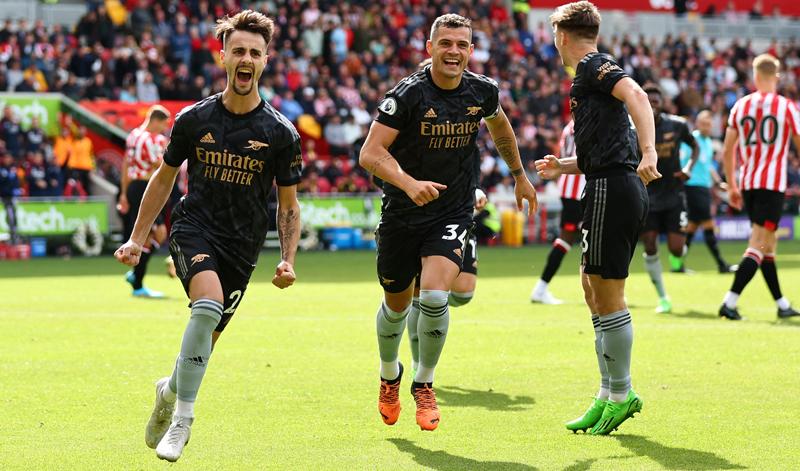 Hasil Liga Inggris: Bantai Brentford, Arsenal Tendang Man City dari Singgasana