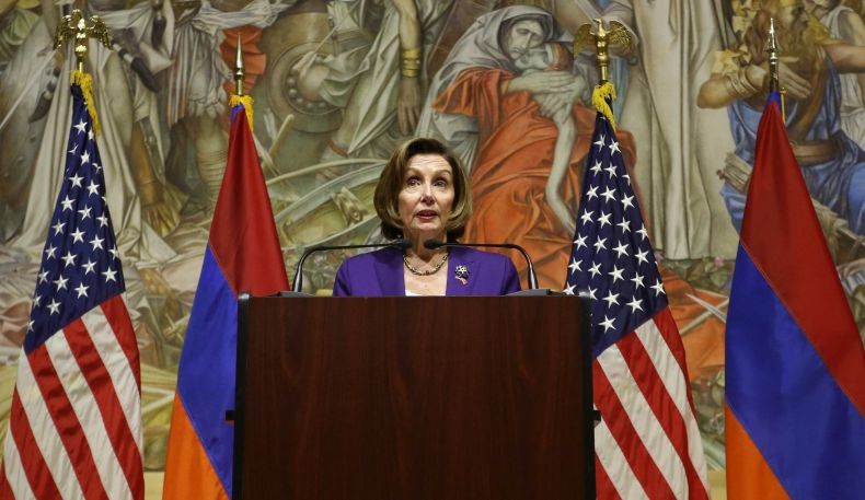 Ketua DPR AS Nancy Pelosi Pertimbangkan Pensiun Setelah Suaminya Dipukul Pakai Palu