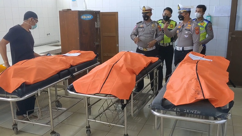 Hasil Olah TKP Tabrakan Maut di Tol Cipali Indramayu, Tak Ada Bekas Pengereman