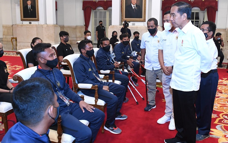 Bertemu Timnas Sepak Bola Amputasi yang Lolos Piala Dunia 2022, Jokowi Beri Sangu Tambahan Rp500 Juta