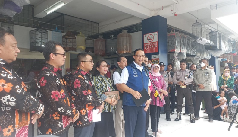 Anies Minta Para Pedagang Jaga dan Rawat Fasilitas Pasar