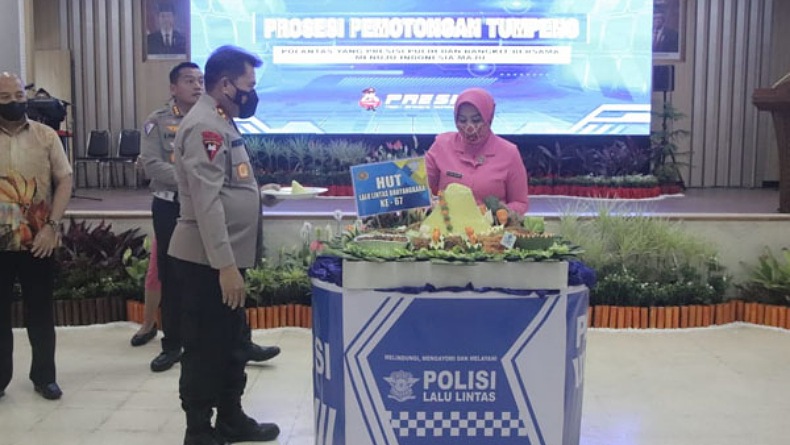 Polda Sulut Gelar Syukuran Hari Lalu Lintas Bhayangkara Ke-67