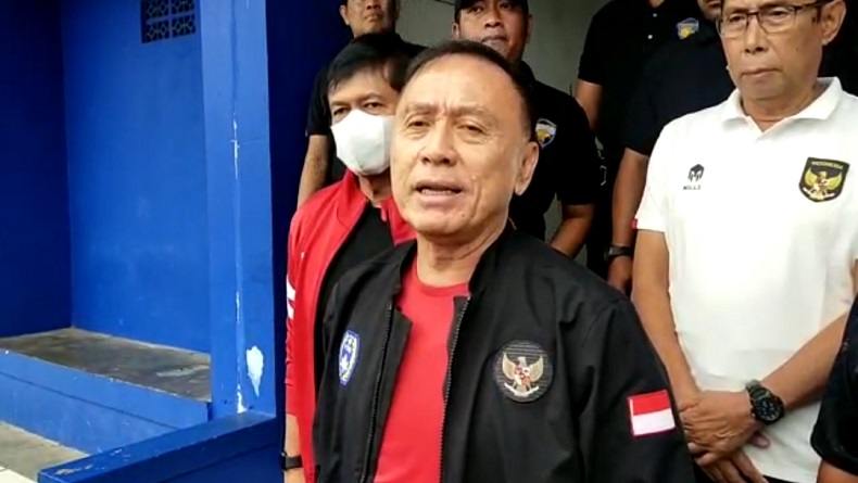 Tagar Iwan Bule Out Menggema, Publik Ungkit Kontroversi PSSI Sebut JIS Tak Standar FIFA