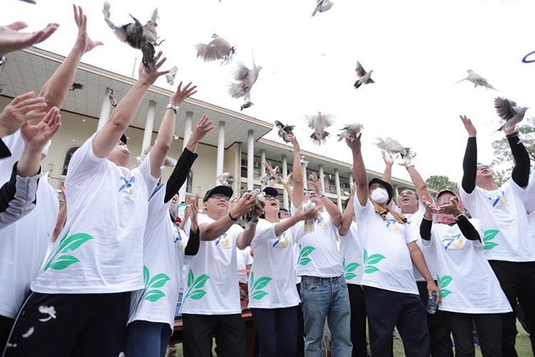 Buka Dies Natalis UGM ke-73, Rektor: 2056 Lahan Pertanian Habis karena Alih Fungsi Tinggi