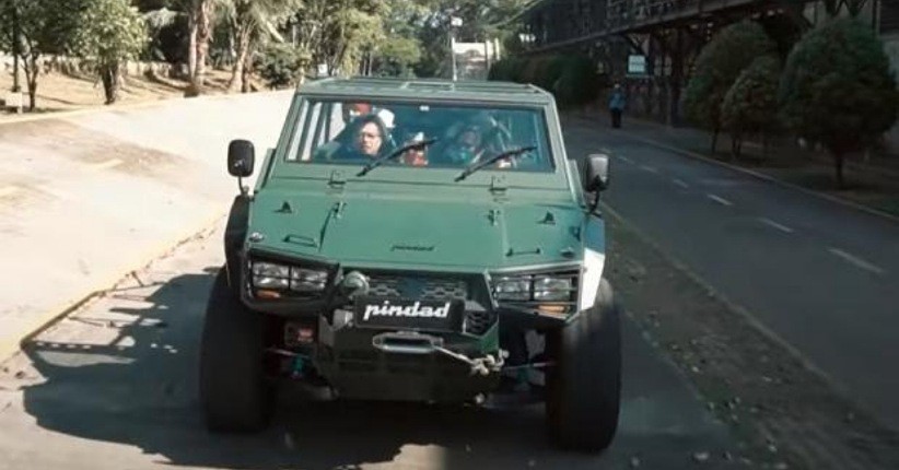 5 Koleksi Mobil Anang Hermansyah yang Fantastis, Salah Satunya Ada Mobil Perang