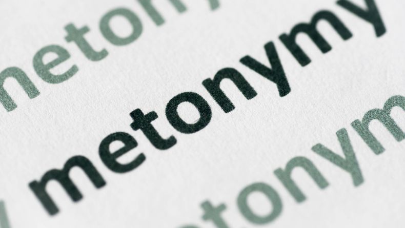 40 Contoh Majas Metonimia Lengkap dengan Pengertian dan Ciri-cirinya