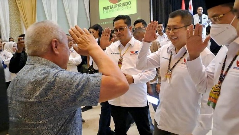 HT Hadiri Temu Kader Perindo se-Kaltim, Bangkitkan Semangat Kaum Milenial dan Perempuan