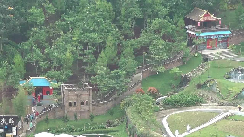 Serunya Menjelajah Tembok Besar China di Lembang KBB, Terasa di Negara Aslinya