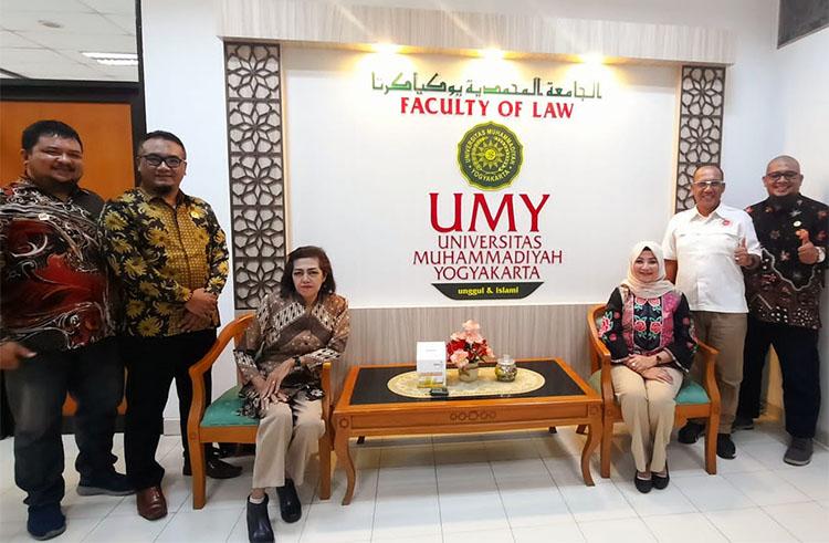 IKADIN DIY Gandeng Perguruan Tinggi untuk Tingkatkan Kualitas Advokat