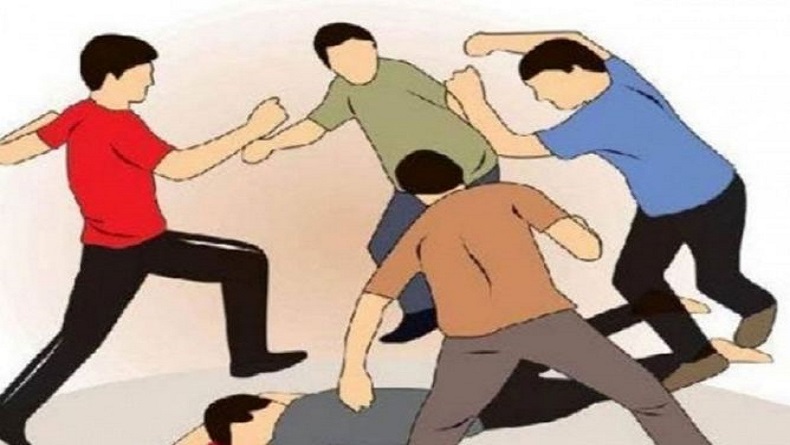 Heboh Geng Motor Bawa Sajam Dekat Kompleks Militer di Halim Perdanakusuma Dipukuli Pria Berseragam TNI