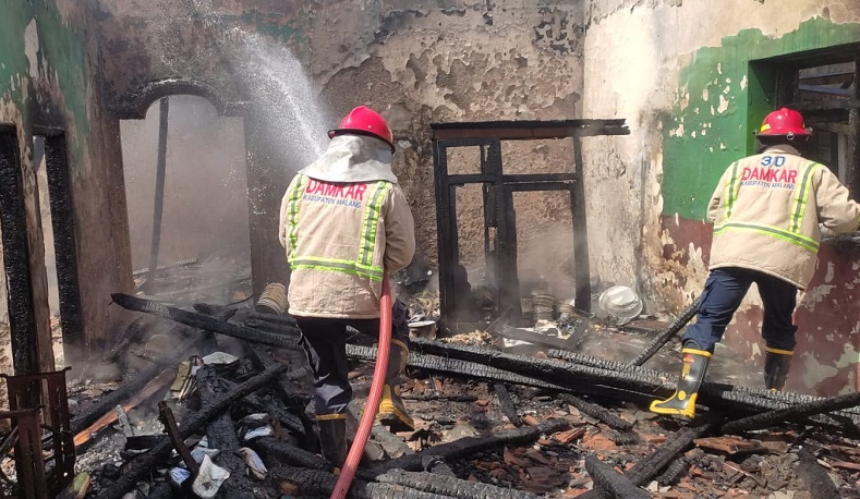 Mengenaskan, ODGJ di Malang Tewas Terbakar bersama Rumah yang Ditempati 