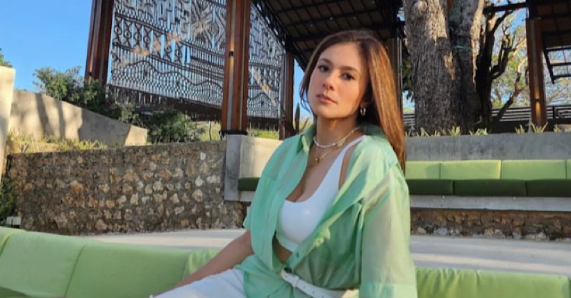 Gaya Seksi Wulan Guritno Selonjoran di Bali Tuai Sorotan Netizen: Bunda Idaman Lelaki