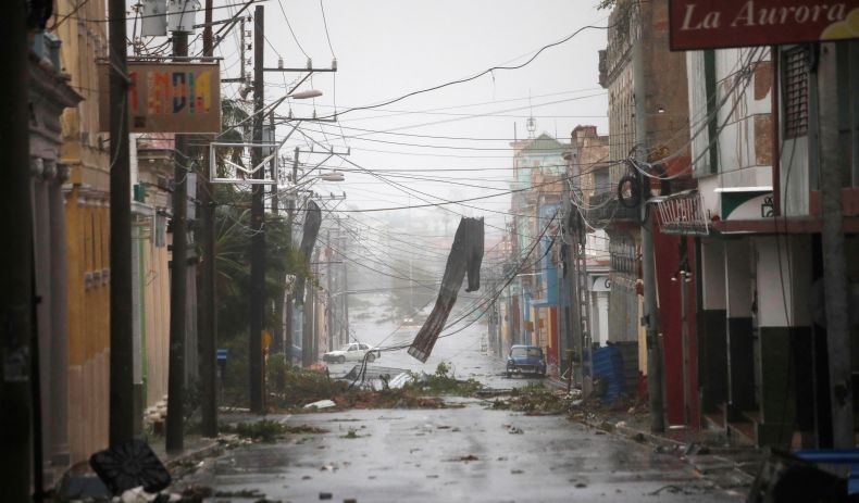 Dahsyatnya Badai Ian, Listrik di Seluruh Kuba Padam