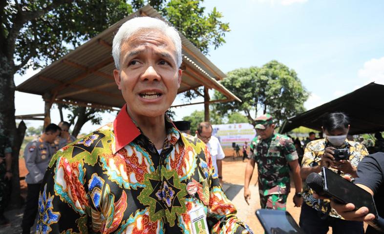 Siswa SMKN Purbalingga Belajar di Kios Pasar,  Ganjar: Ada yang Pengin Itu jadi Viral