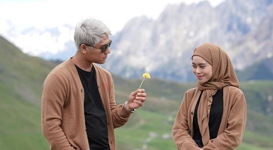 Rizky Billar Cekik dan Banting Lesti Kejora, Tak Terima Dituduh Selingkuh