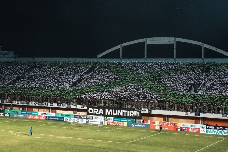 10 Suporter Bola Fanatik di Indonesia, Nomor 5 Dinobatkan Jadi Ultras Terbaik Asia