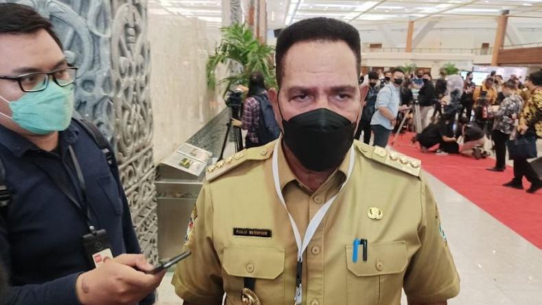Paulus Waterpauw Minta Lukas Enembe Mundur dari Jabatan Gubernur Papua : Bikin Malu