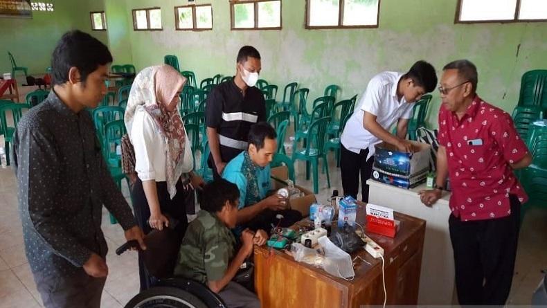 Penyandang Disabilitas di Boyolali Dilatih Nyablon dan Servis Lampu LED