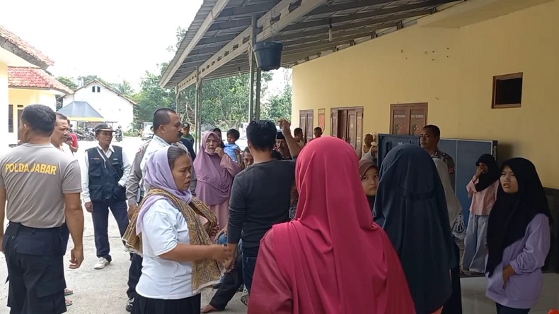 Guru Ngaji Diduga Cabul Diamankan Polisi di Purwakarta, Polsek Digeruduk Emak-emak