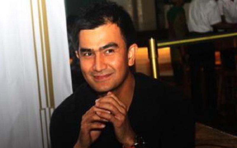 5 Aktor Sering Perankan Suami Selingkuh Aslinya Setia, Nomor 4 Ngaku Bucin ke Istri