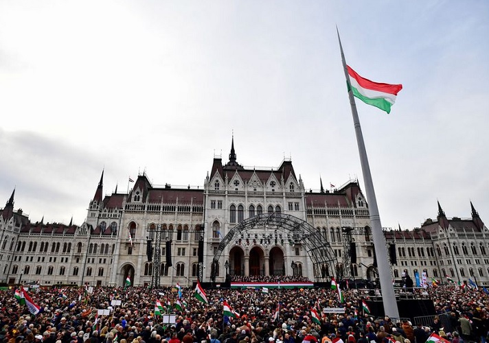 Hungaria Tolak Sanksi Energi Baru Uni Eropa untuk Rusia