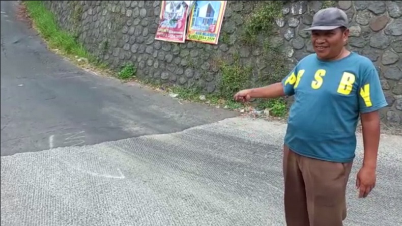 Aneh, 3 Kecelakaan dalam Waktu 24 Jam Terjadi di Persimpangan Jalan Mojokerto Ini