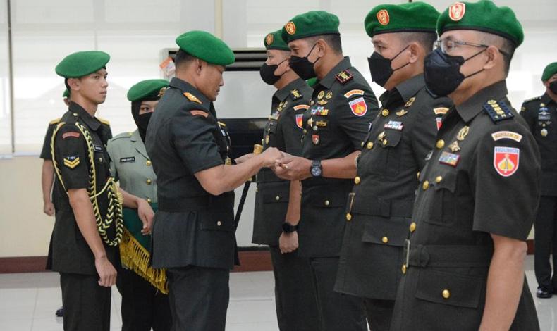 Mutasi Kodam IV/Diponegoro, Danrem 074/Warastratama dan Kakumdam Diganti