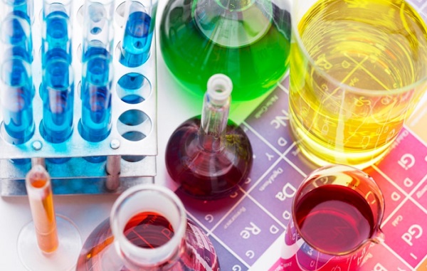 Reaksi Redoks: Pengertian dan Contohnya untuk Dipelajari