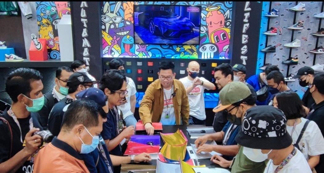 Modifikasi Bodi Mobil Gunakan Stiker atau PPF, Ini Harus Diperhatikan Agar Awet