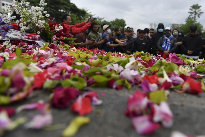 Jokowi Bakal Bertemu dan Berikan Santunan ke Keluarga Korban Tragedi Kanjuruhan