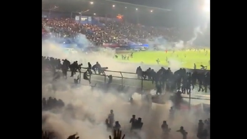 Gas Air Mata yang Dipakai Tragedi Kanjuruhan Ternyata Kedaluwarsa