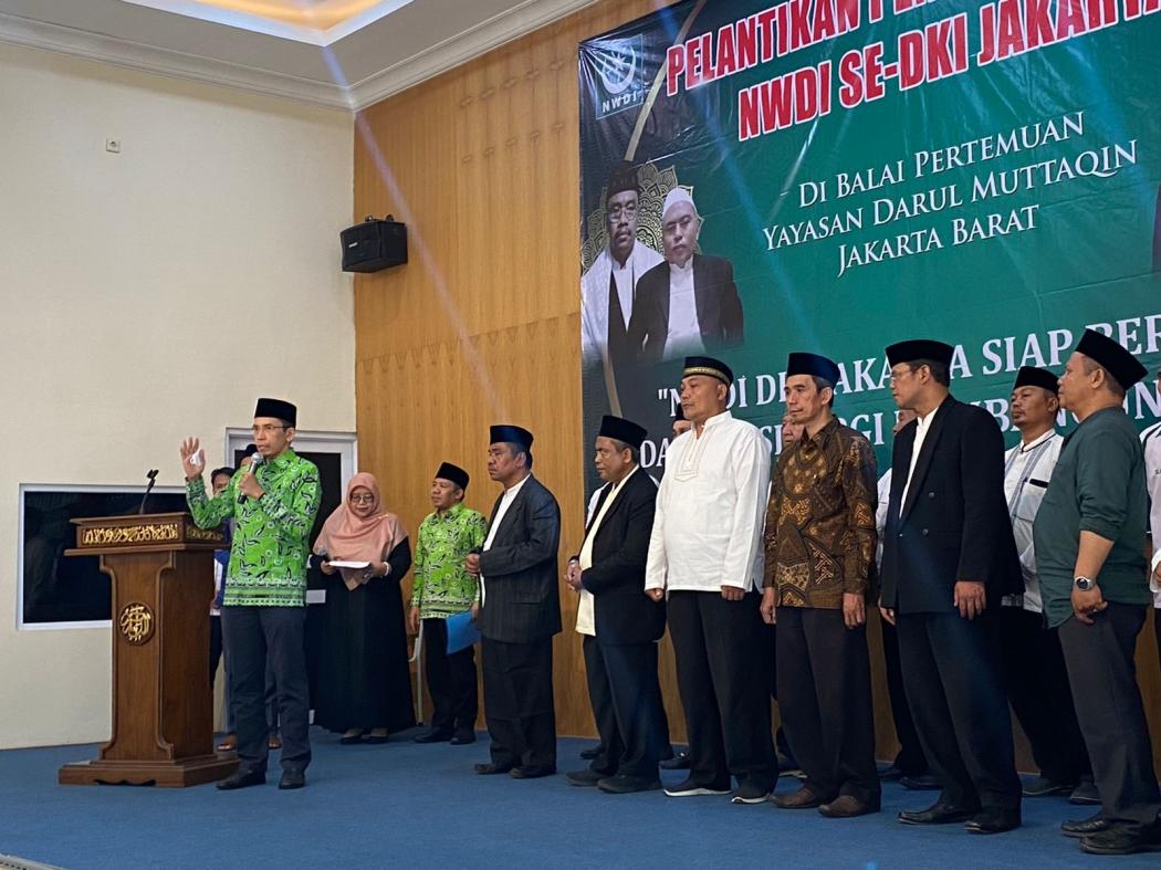 Lantik Pengurus NWDI DKI Jakarta, TGB Ajak Ikuti Jejak Ulama dan Habaib