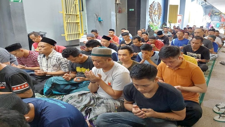 Napi Penghuni Rutan Salatiga Gelar Doa Bersama untuk Korban Tragedi Kanjuruhan