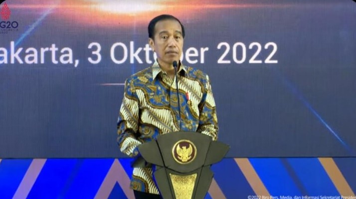 Jokowi: Jangan sampai Ada Perusahaan Besar tetapi Lingkungan Miskin