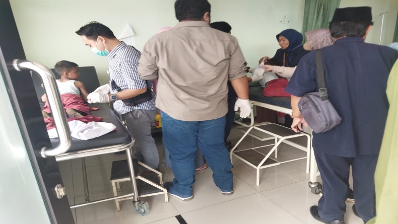Plafon Kelas Ambruk, 4 Siswa SD di Garut Luka-luka Tertimpa Genting