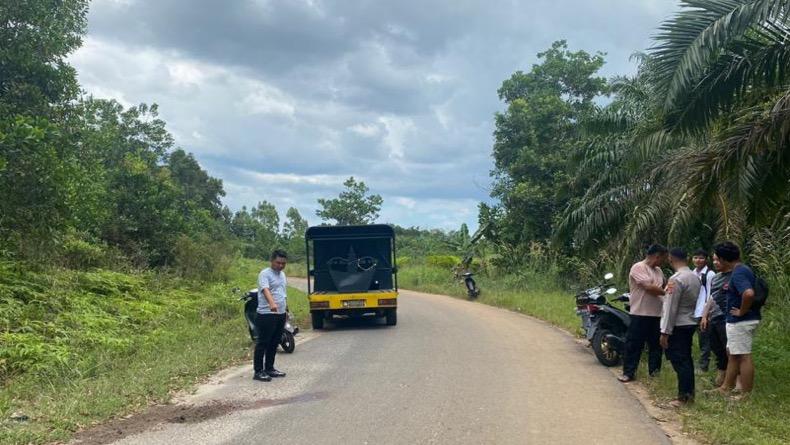 Bangka Barat Geger, Pria Ditemukan Bersimbah Darah di Pinggir Jalan
