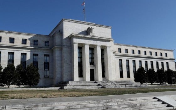 The Fed Naikkan Suku Bunga ke Level Tertinggi dalam 16 Tahun