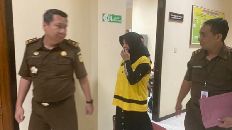 Buronan Korupsi 4 Proyek Jalan Tulungagung Rp2,4 Miliar Serahkan Diri ke Kejaksaan