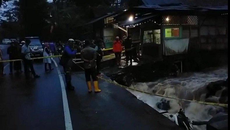 Banjir Bandang Ciamis, Pencarian Pemotor Terseret Arus Dihentikan Sementara