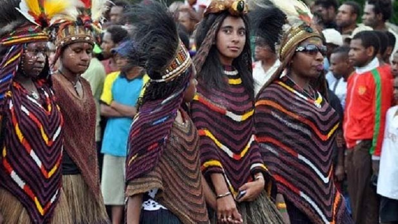 Pakaian Adat akan Jadi Seragam Sekolah, Kapan Mulai Diberlakukan?