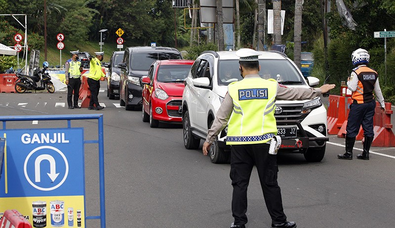 Cegah Kemacetan, Contra Flow Diberlakukan di Puncak Bogor