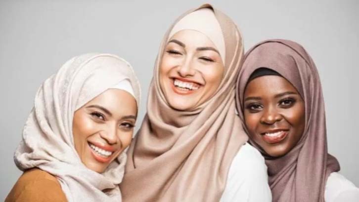 Shampoo Saja Tak Cukup, Ini Perawatan Rambut yang Tepat bagi Perempuan Berhijab