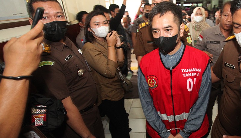 Kaleidoskop 2022: Kasus Mas Bechi, Drama Penangkapan hingga Terbukti Cabuli Santriwati